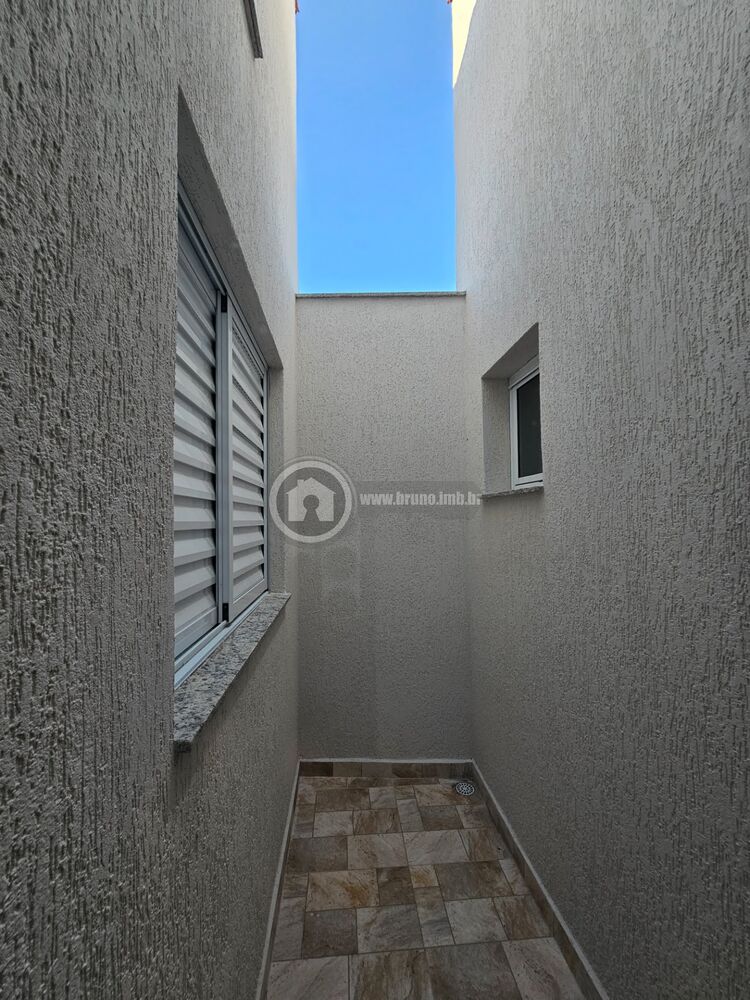 Casa à venda com 3 quartos, 101m² - Foto 10