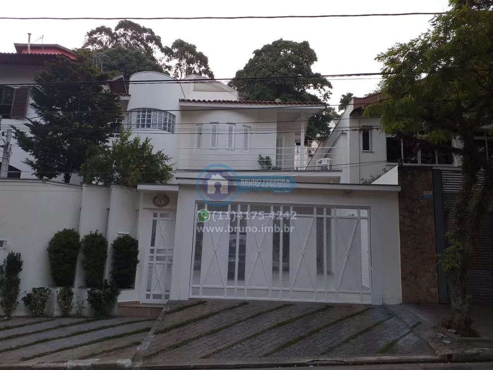 Sobrado à venda com 5 quartos, 320m² - Foto 1