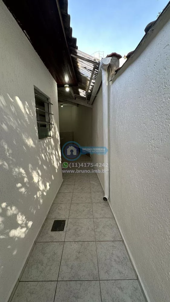 Casa à venda com 2 quartos, 60m² - Foto 5