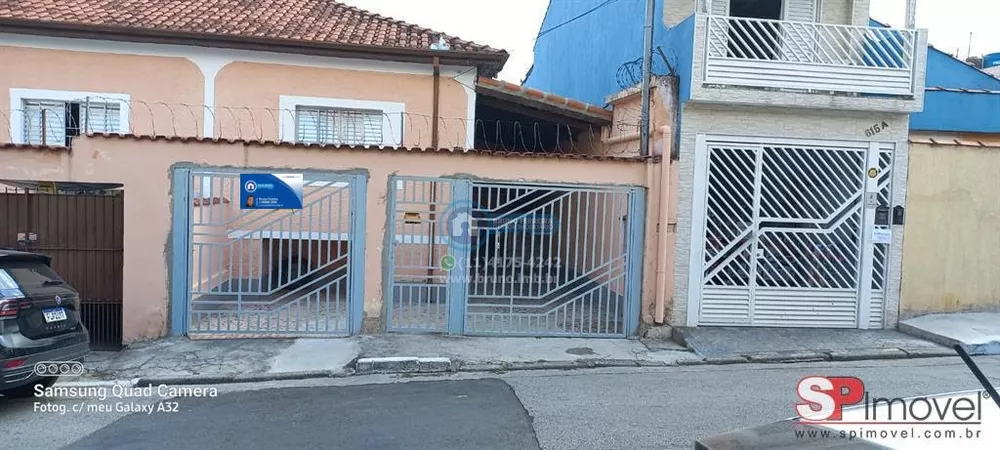 Casa à venda com 6 quartos, 220m² - Foto 1