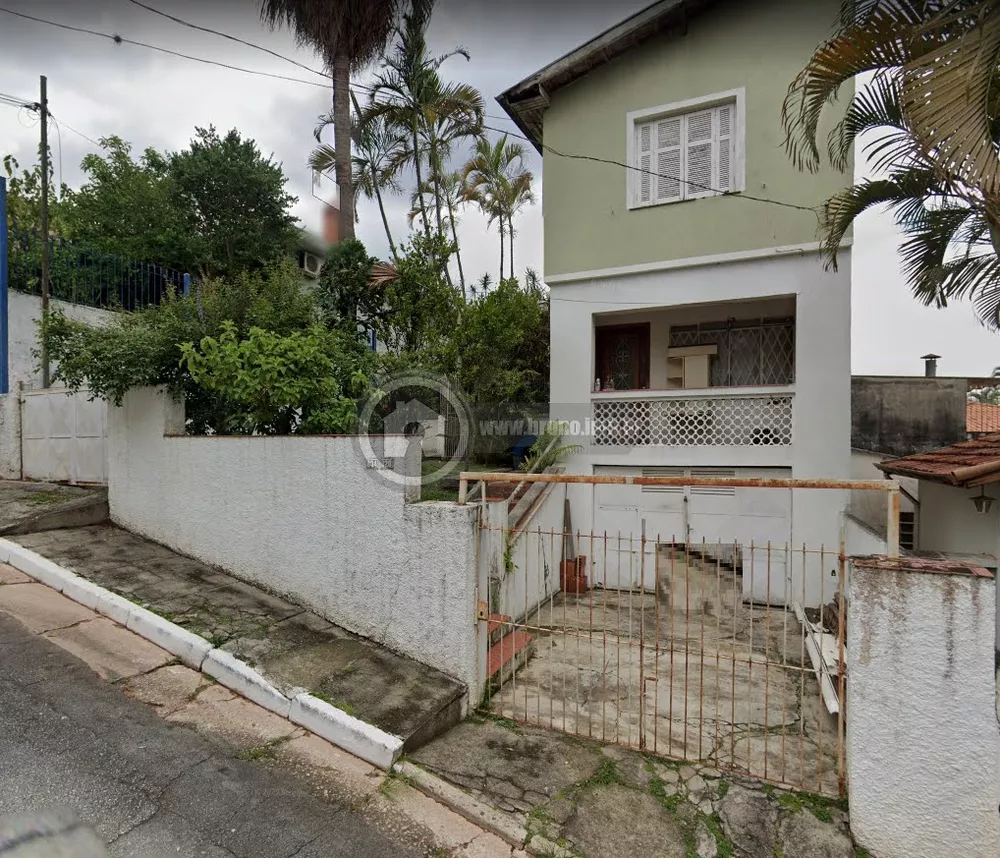 Casa à venda com 3 quartos, 220m² - Foto 1