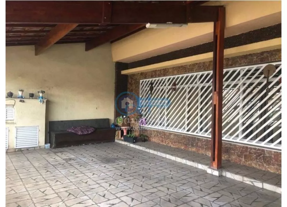 Casa, 5 quartos, 318 m² - Foto 1