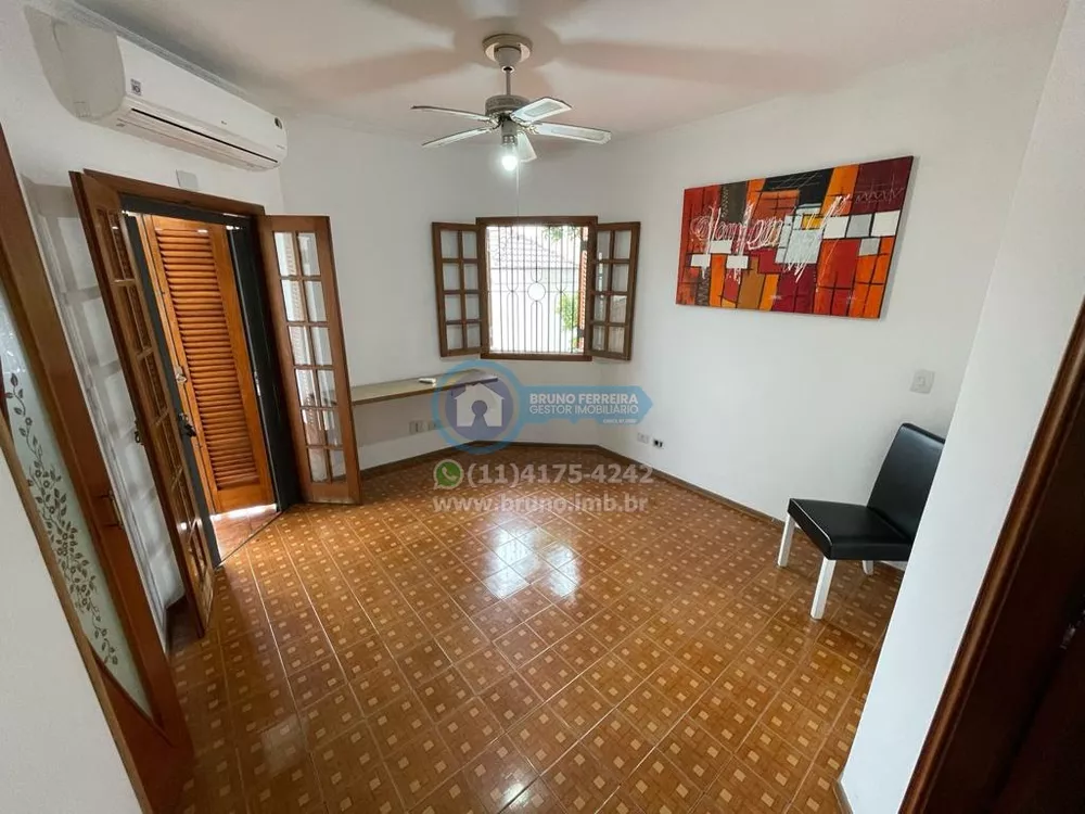 Sobrado, 6 quartos, 323 m² - Foto 1