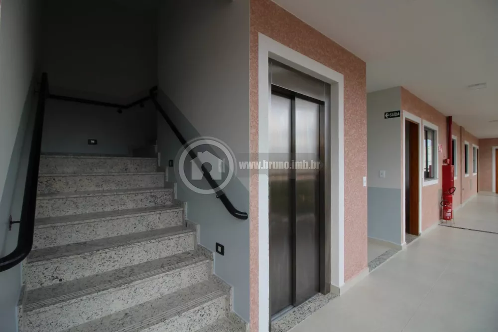 Apartamento à venda com 2 quartos, 32m² - Foto 4