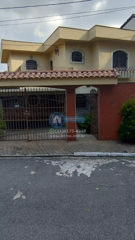 Sobrado à venda com 3 quartos, 140m² - Foto 1