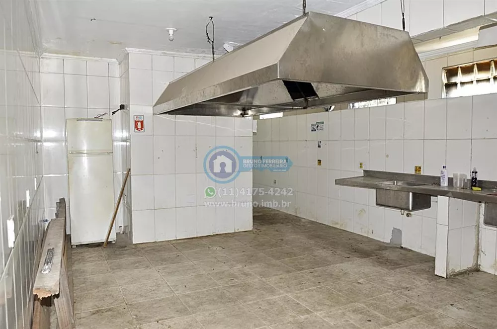 Prédio Inteiro, 550 m² - Foto 1