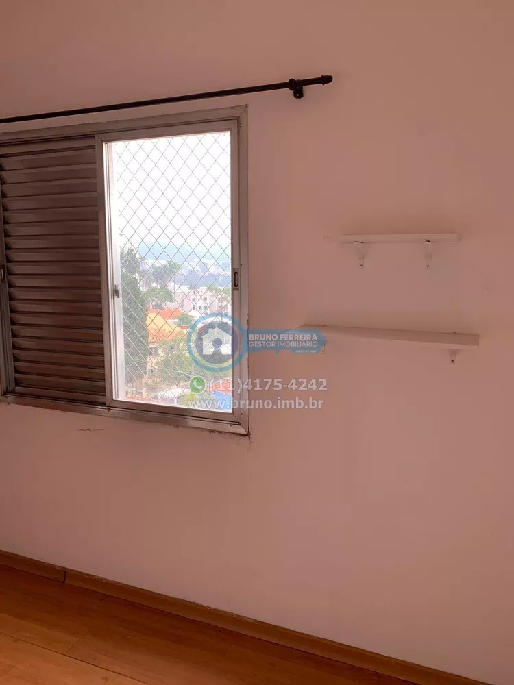 Apartamento à venda com 2 quartos, 70m² - Foto 3