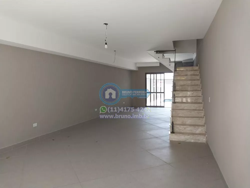 Sobrado à venda com 3 quartos, 200m² - Foto 4