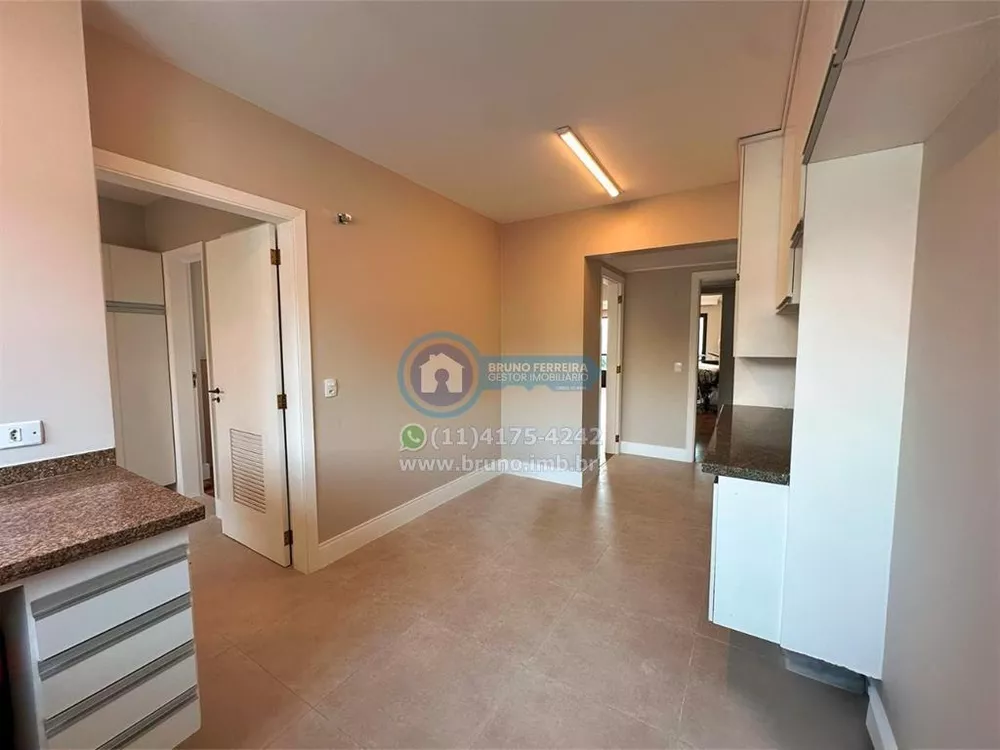 Apartamento à venda com 4 quartos, 195m² - Foto 5