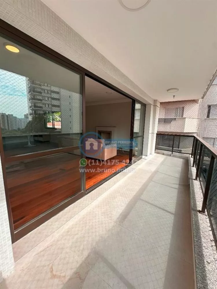 Apartamento à venda com 4 quartos, 195m² - Foto 3