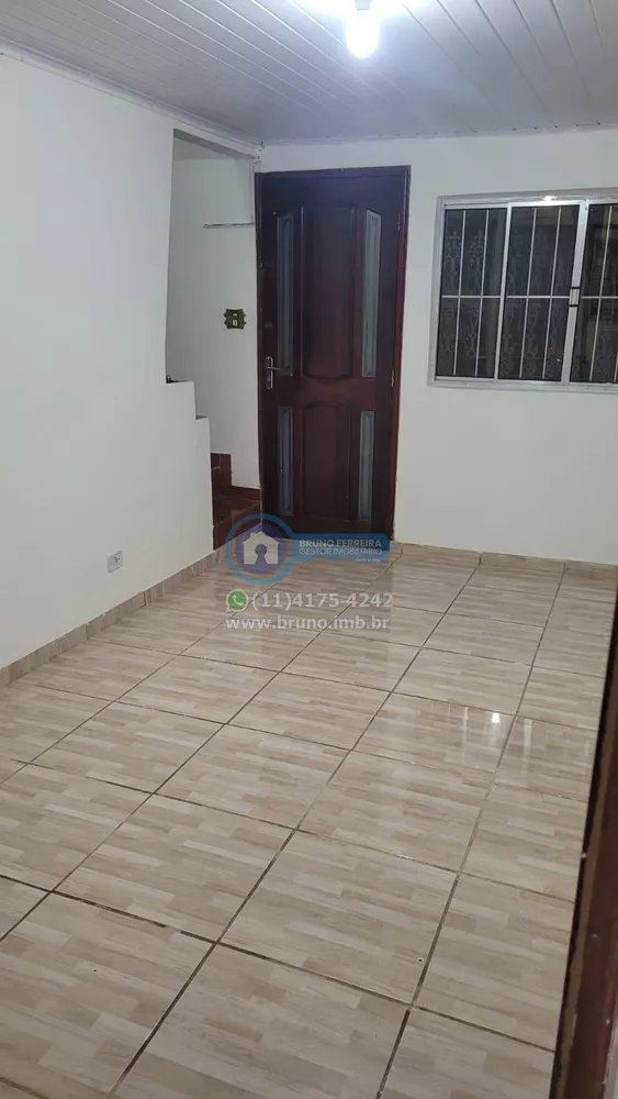 Sobrado à venda com 3 quartos, 120m² - Foto 2