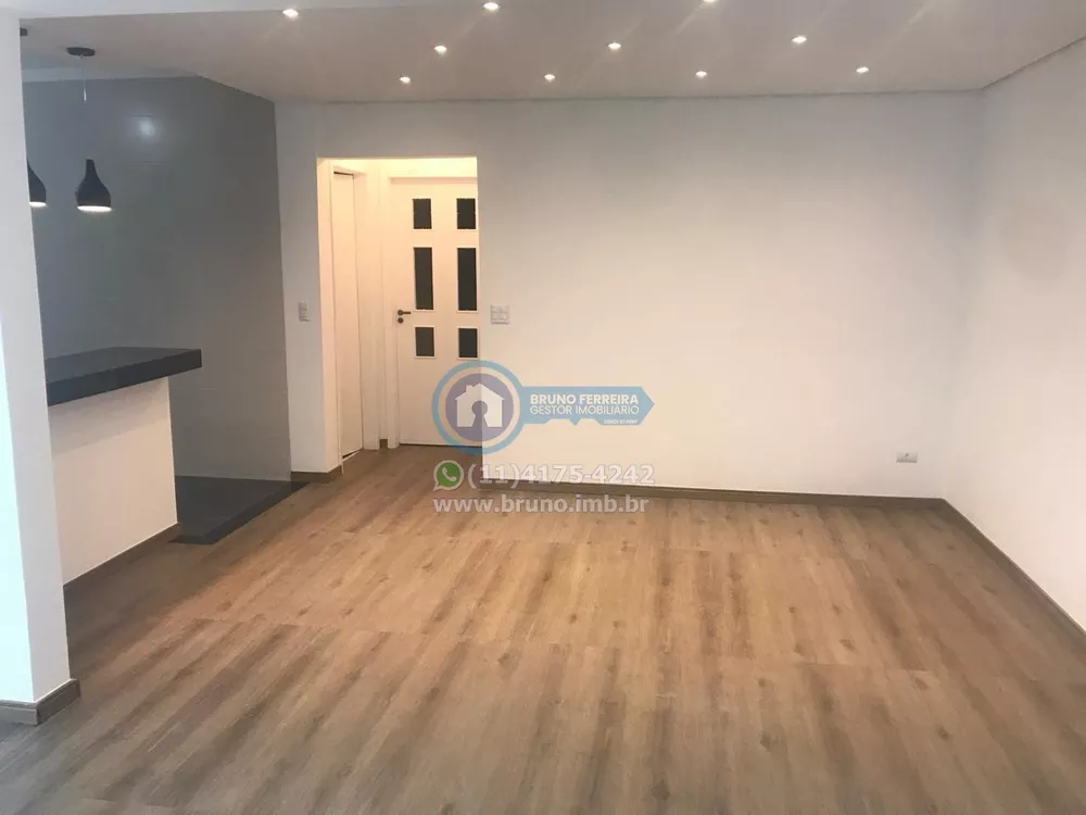 Casa à venda com 3 quartos, 210m² - Foto 4