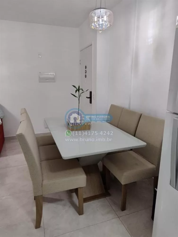 Apartamento à venda com 2 quartos, 63m² - Foto 3