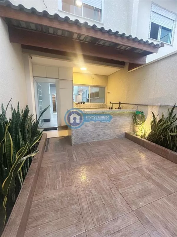 Sobrado, 3 quartos, 171 m² - Foto 1