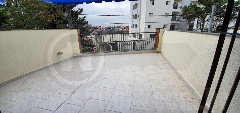 Sobrado à venda com 3 quartos, 220m² - Foto 35