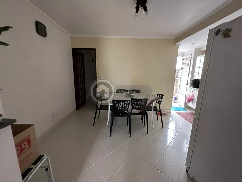 Casa, 5 quartos, 250 m² - Foto 2