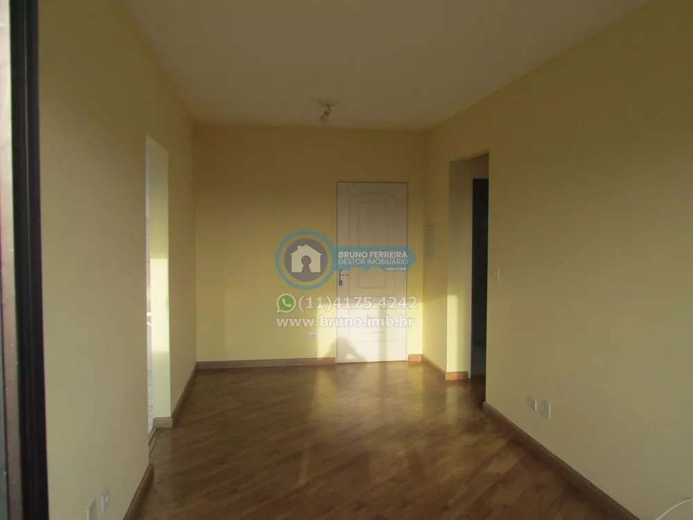 Apartamento à venda com 2 quartos, 68m² - Foto 3