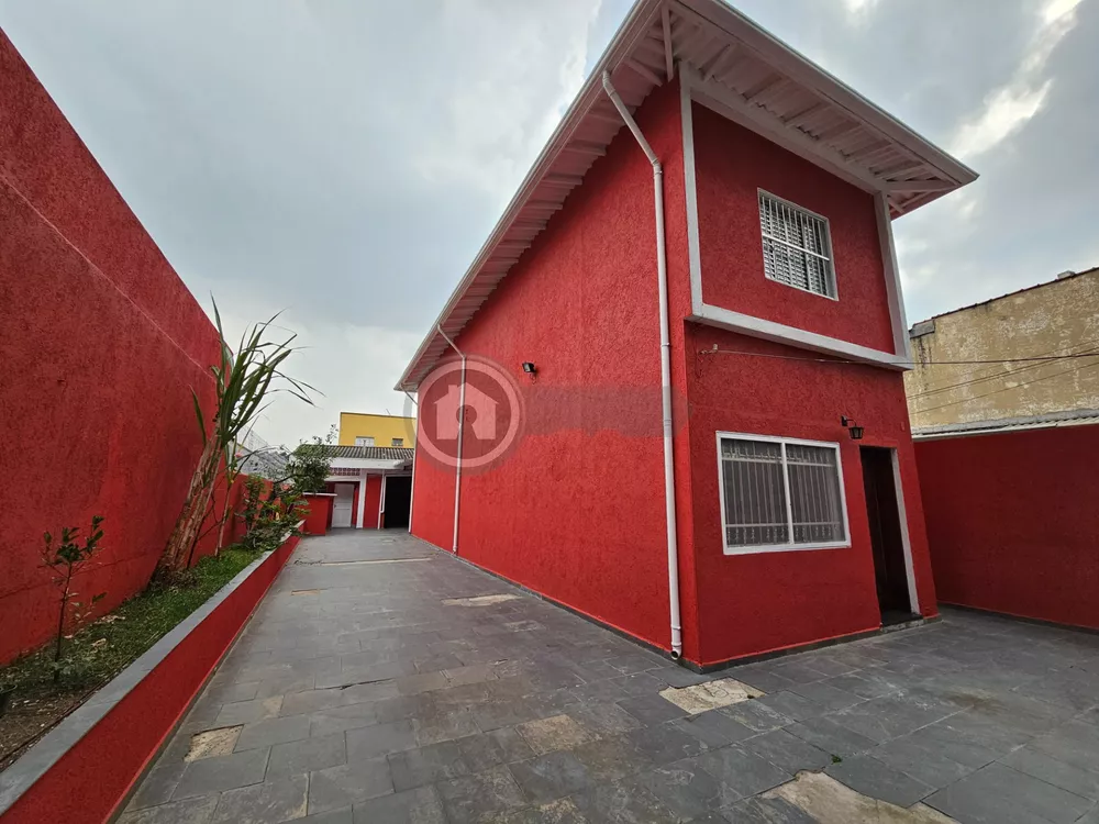 Casa à venda com 4 quartos, 130m² - Foto 1