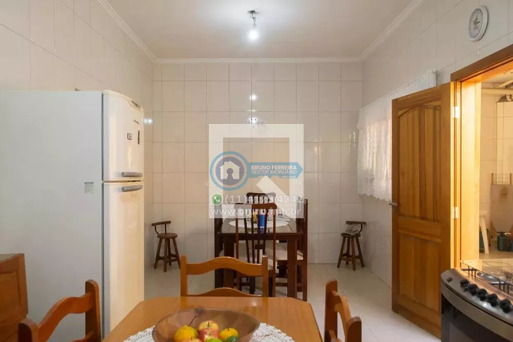 Sobrado à venda com 3 quartos, 304m² - Foto 8