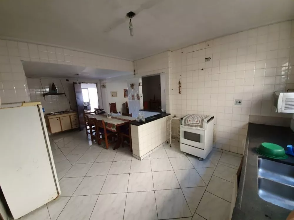 Sobrado à venda com 3 quartos, 400m² - Foto 8