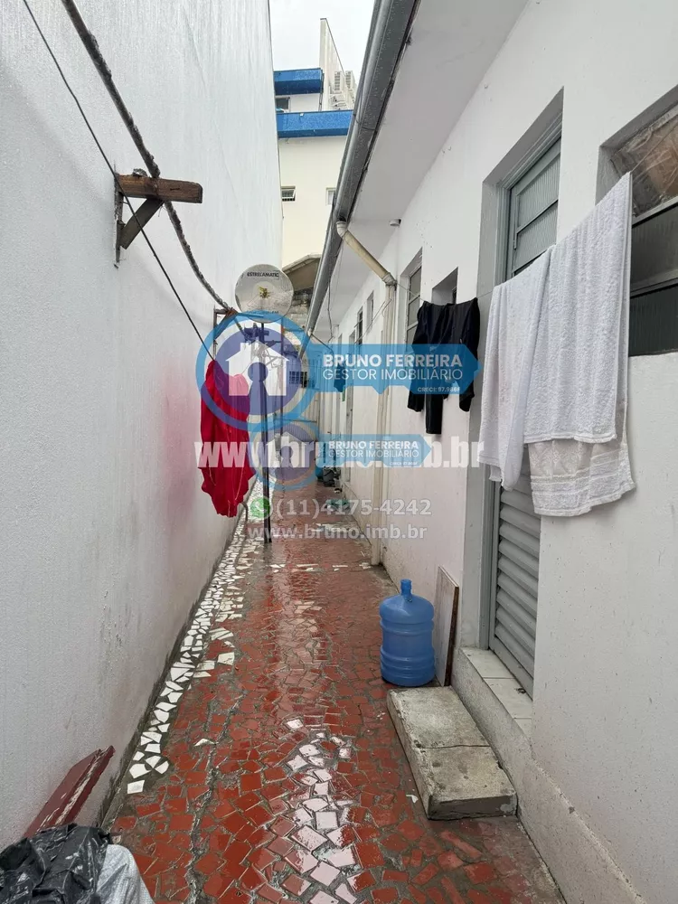 Casa à venda com 15 quartos, 200m² - Foto 2