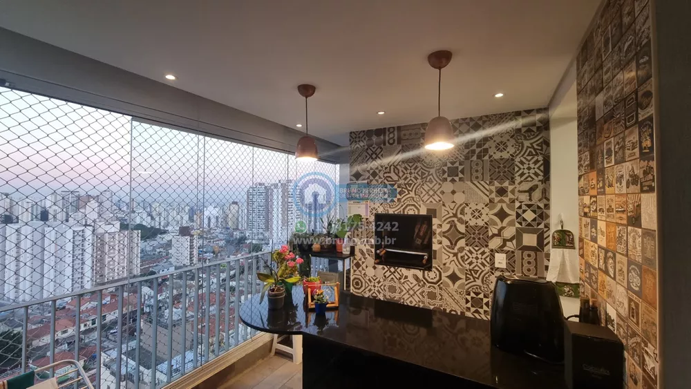 Apartamento à venda com 3 quartos, 133m² - Foto 1