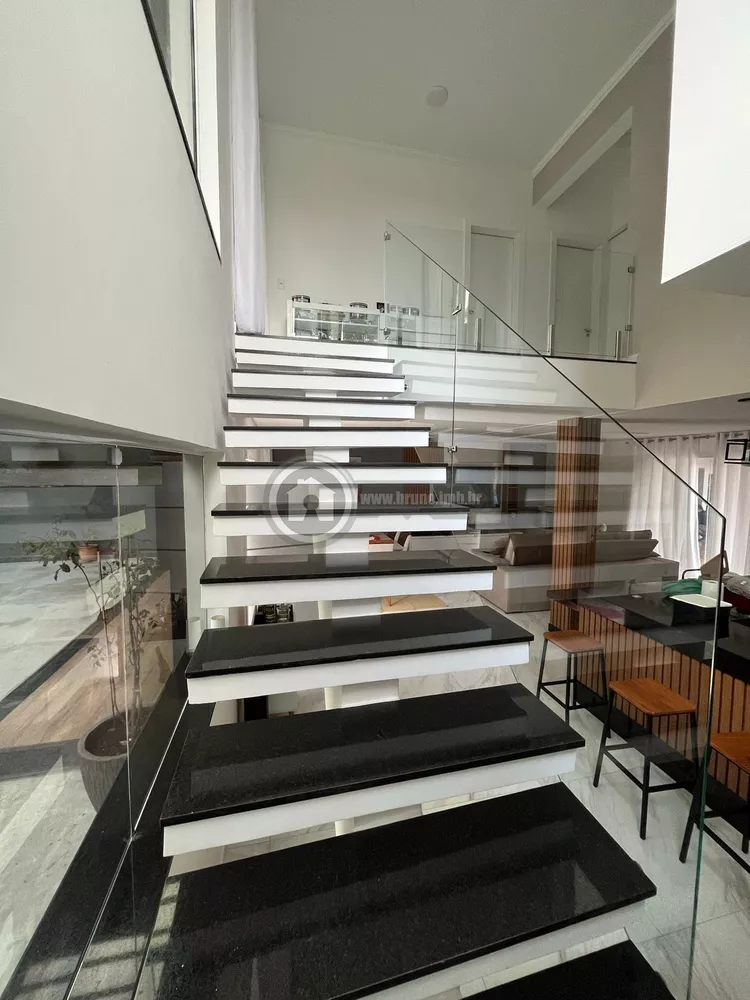 Casa à venda com 5 quartos, 630m² - Foto 21