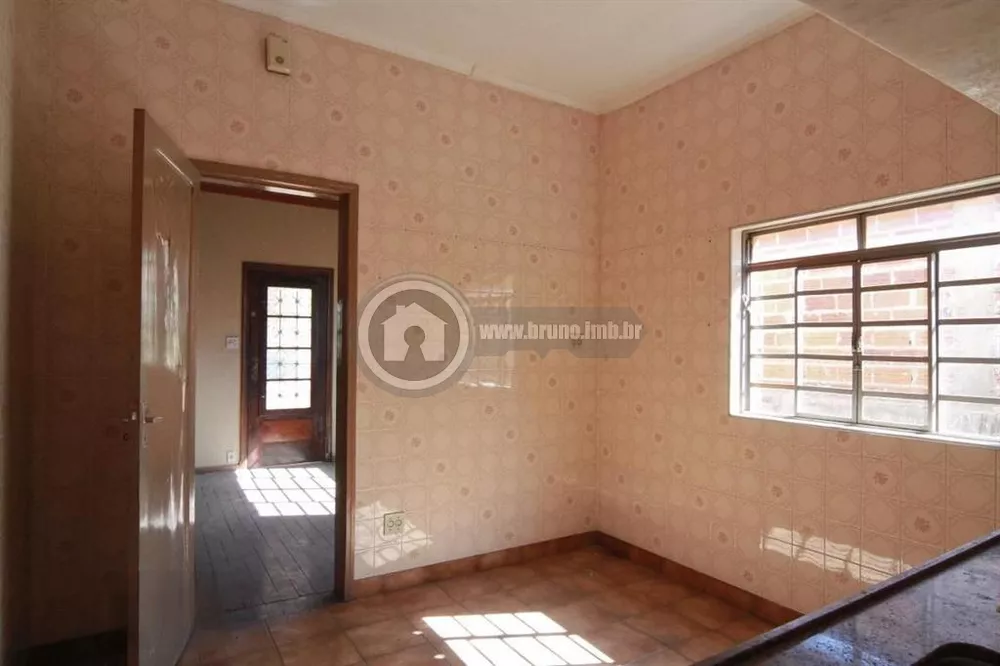 Sobrado à venda com 4 quartos, 150m² - Foto 3