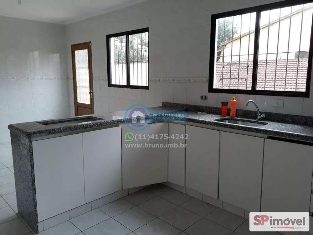 Sobrado para alugar com 3 quartos, 180m² - Foto 5