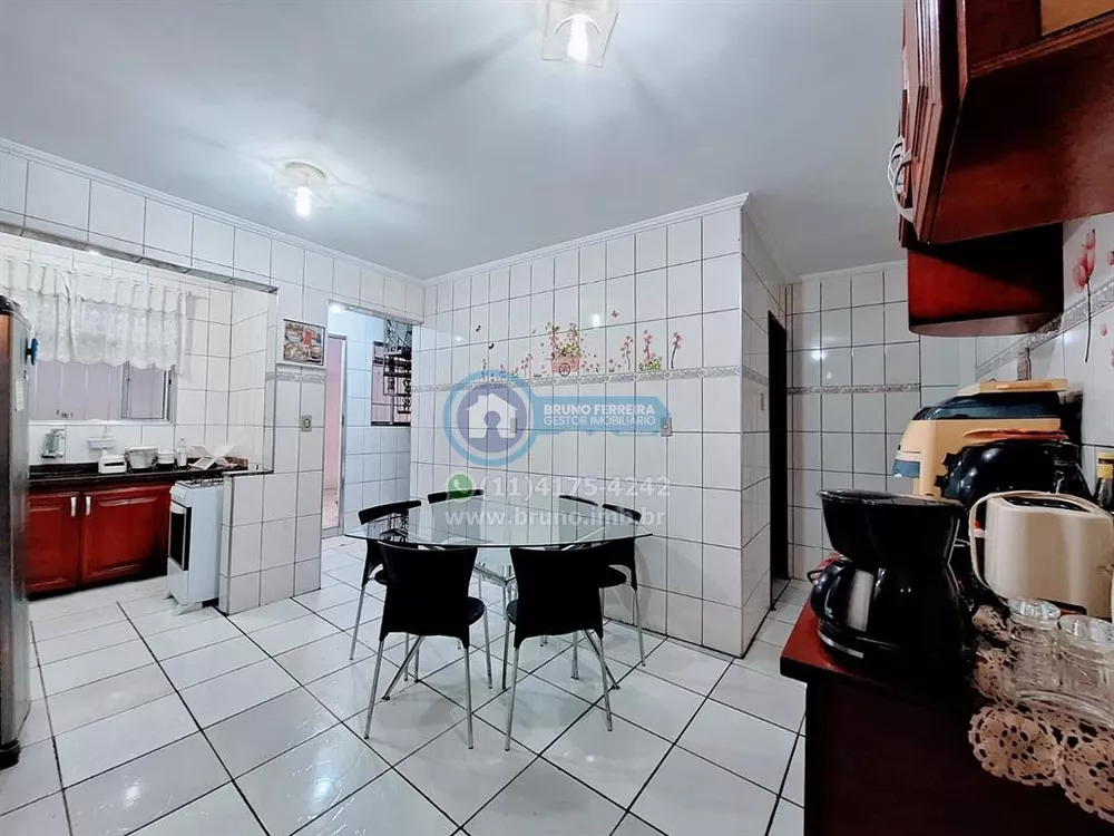 Sobrado à venda com 2 quartos, 120m² - Foto 4