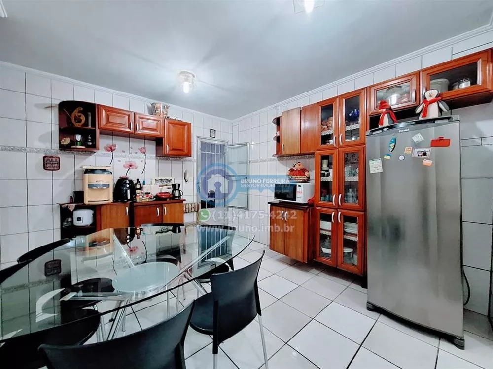 Sobrado à venda com 2 quartos, 120m² - Foto 1