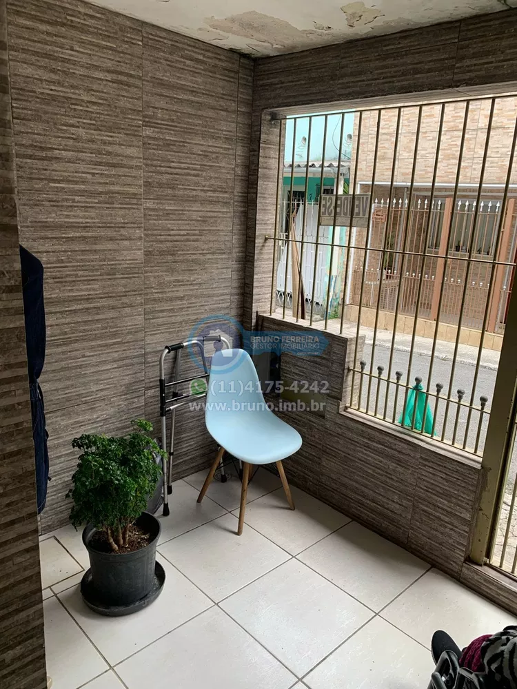 Sobrado à venda com 2 quartos, 128m² - Foto 2