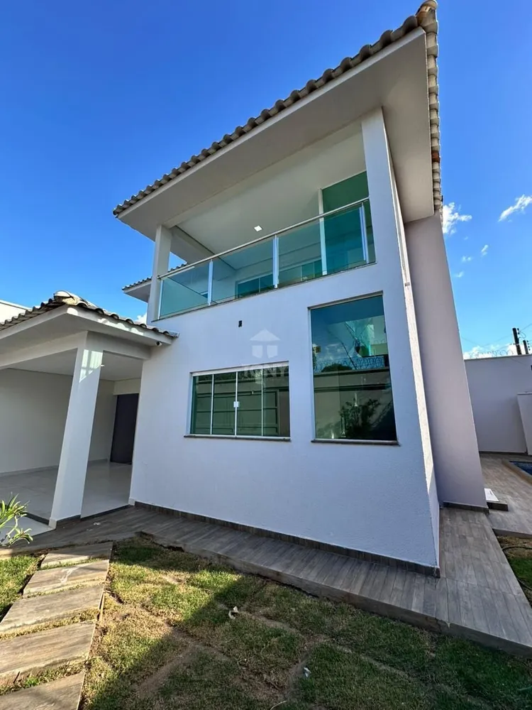 Sobrado, 4 quartos, 198 m² - Foto 1