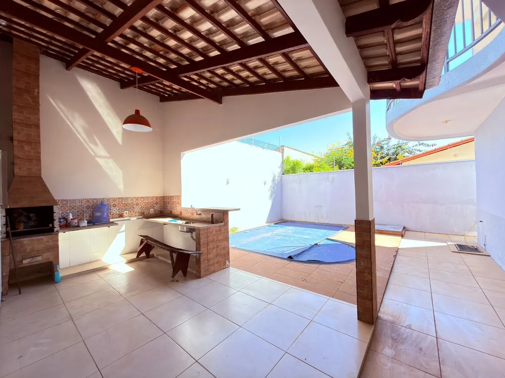 Sobrado, 6 quartos, 307 m² - Foto 4