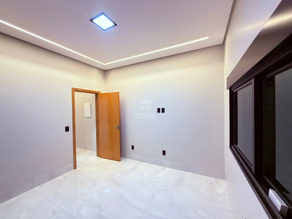 Casa, 3 quartos, 227 m² - Foto 1