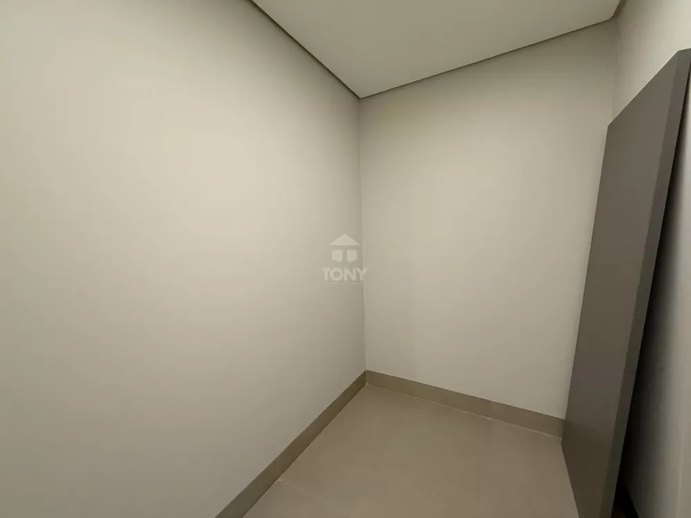 Casa, 3 quartos, 207 m² - Foto 4