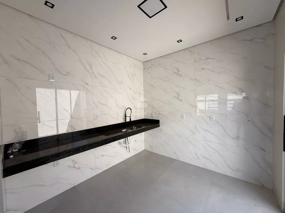 Casa, 3 quartos, 105 m² - Foto 2