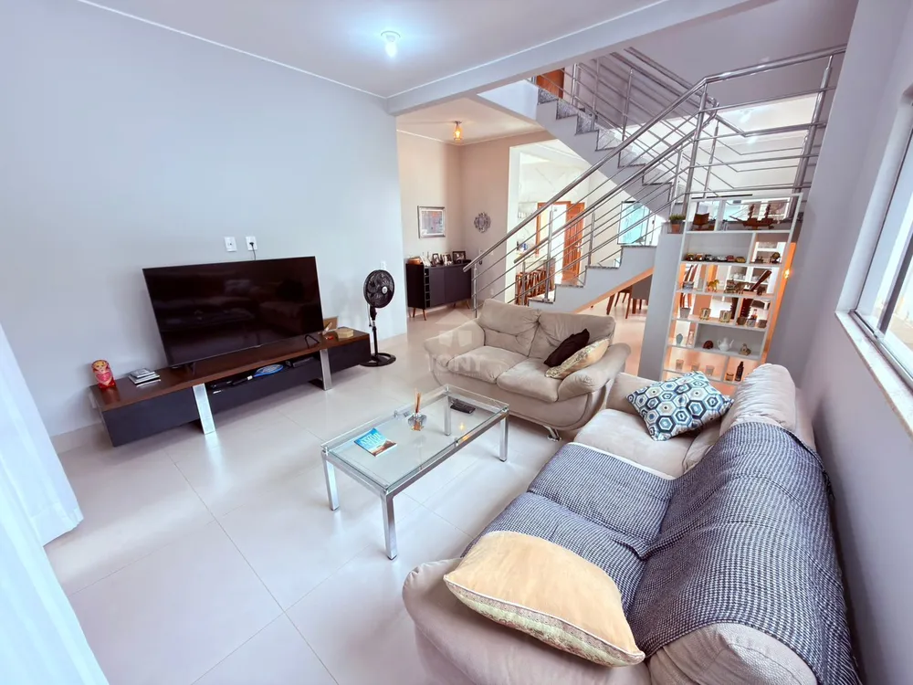 Sobrado, 4 quartos, 259 m² - Foto 3