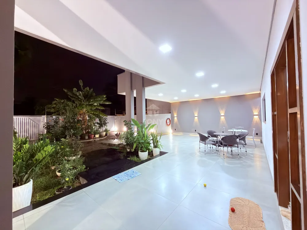 Sobrado, 4 quartos, 259 m² - Foto 2