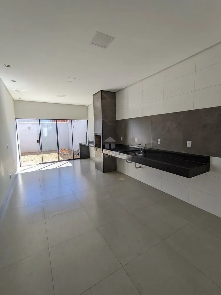 Casa, 3 quartos, 124 m² - Foto 3