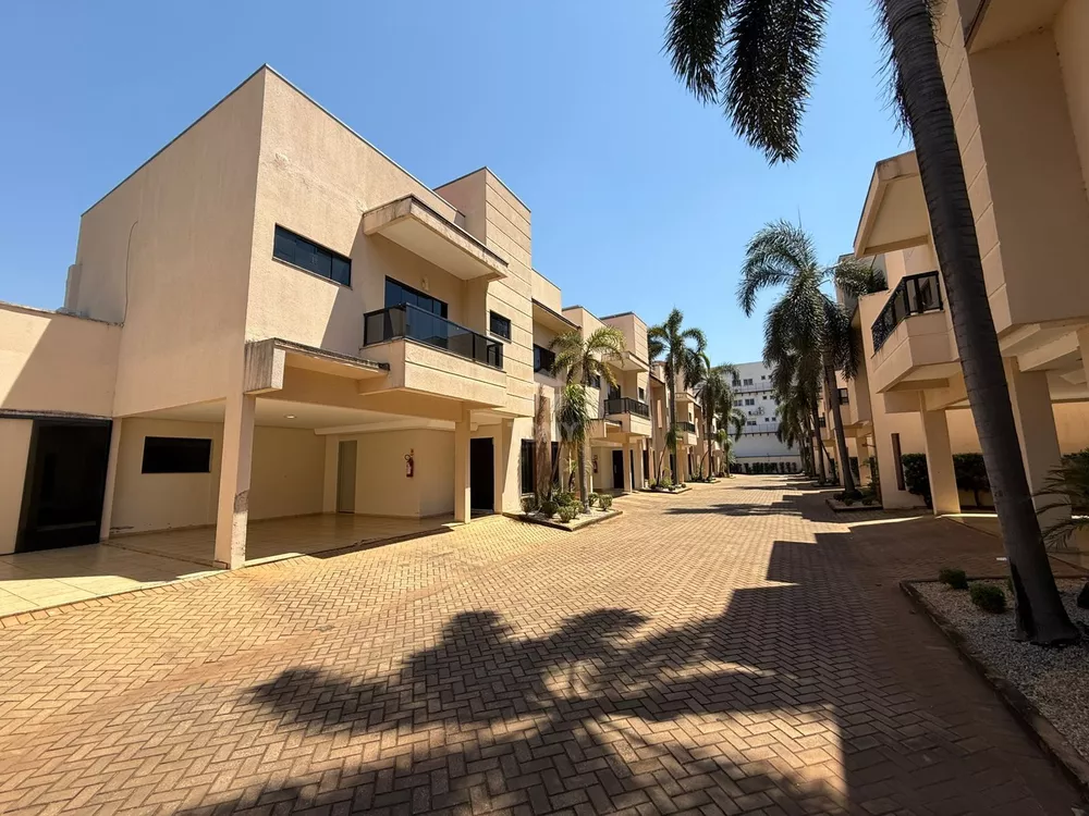 Casa, 4 quartos, 232 m² - Foto 2