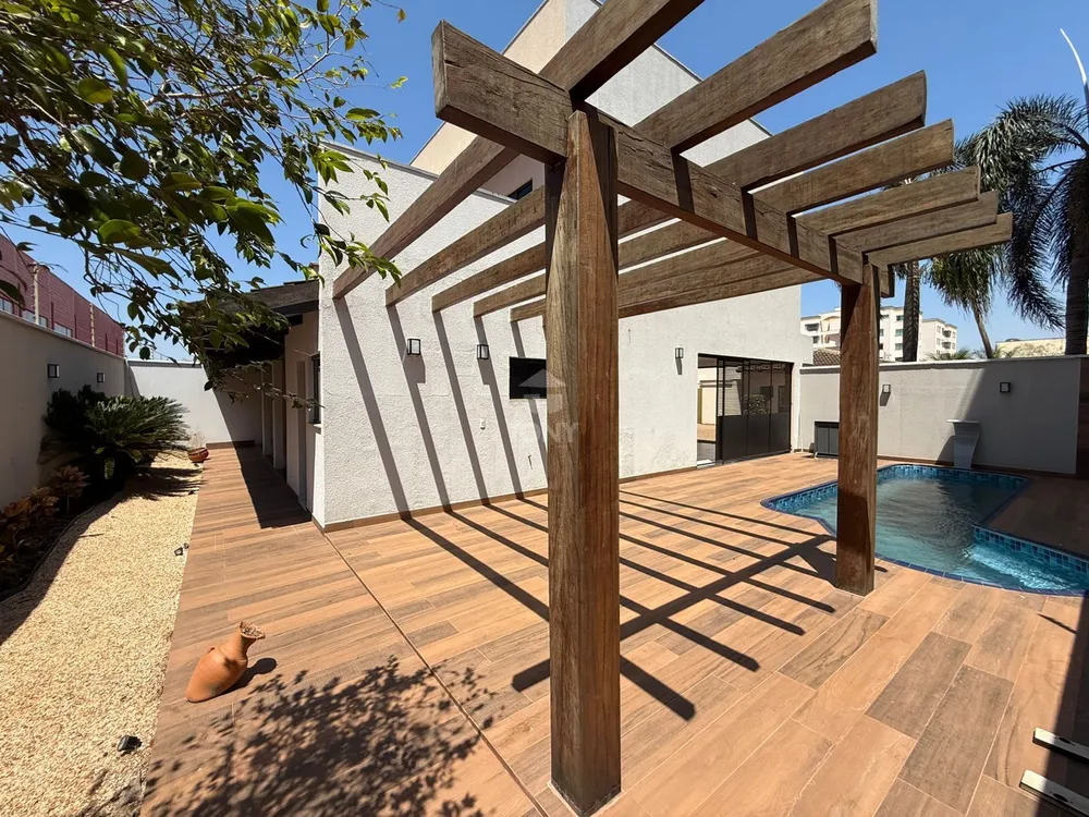 Casa, 4 quartos, 232 m² - Foto 9