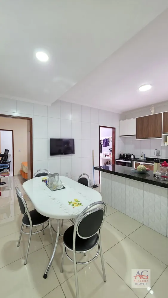Casa, 4 quartos, 162 m² - Foto 2