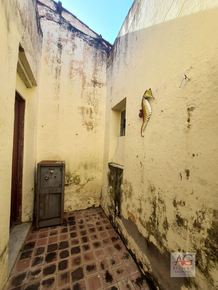 Prédio Inteiro à venda com 5 quartos, 298m² - Foto 14