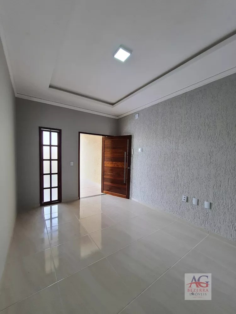 Casa, 3 quartos, 136 m² - Foto 2