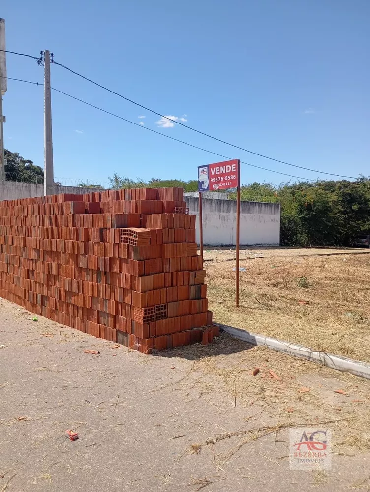 Terreno, 140 m² - Foto 1