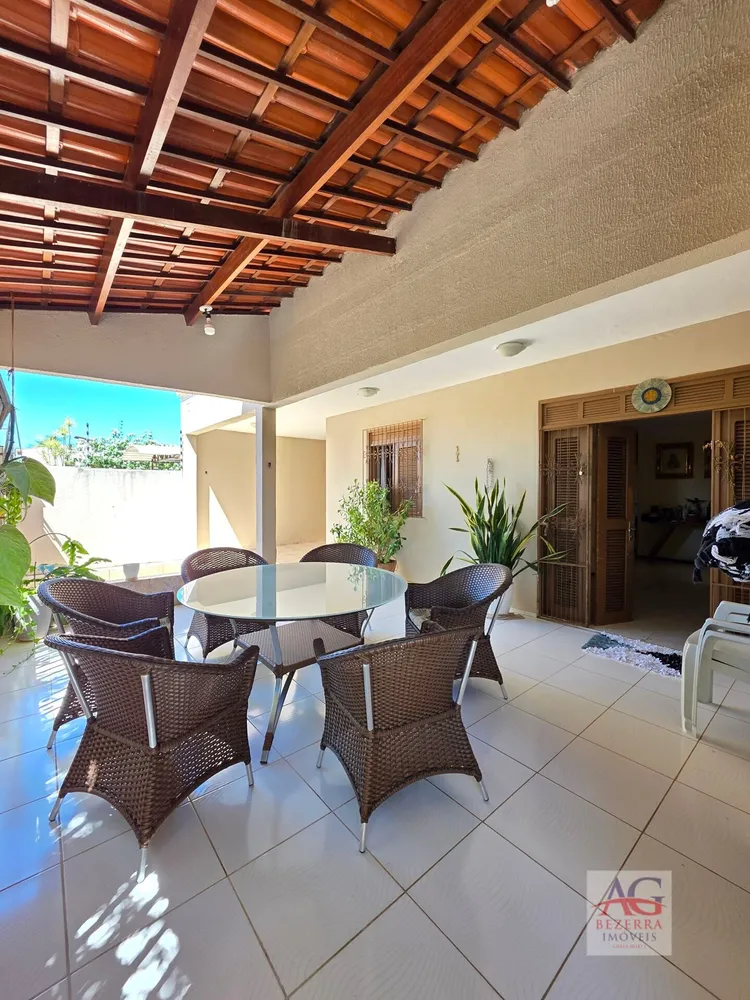 Casa, 4 quartos, 80 m² - Foto 1