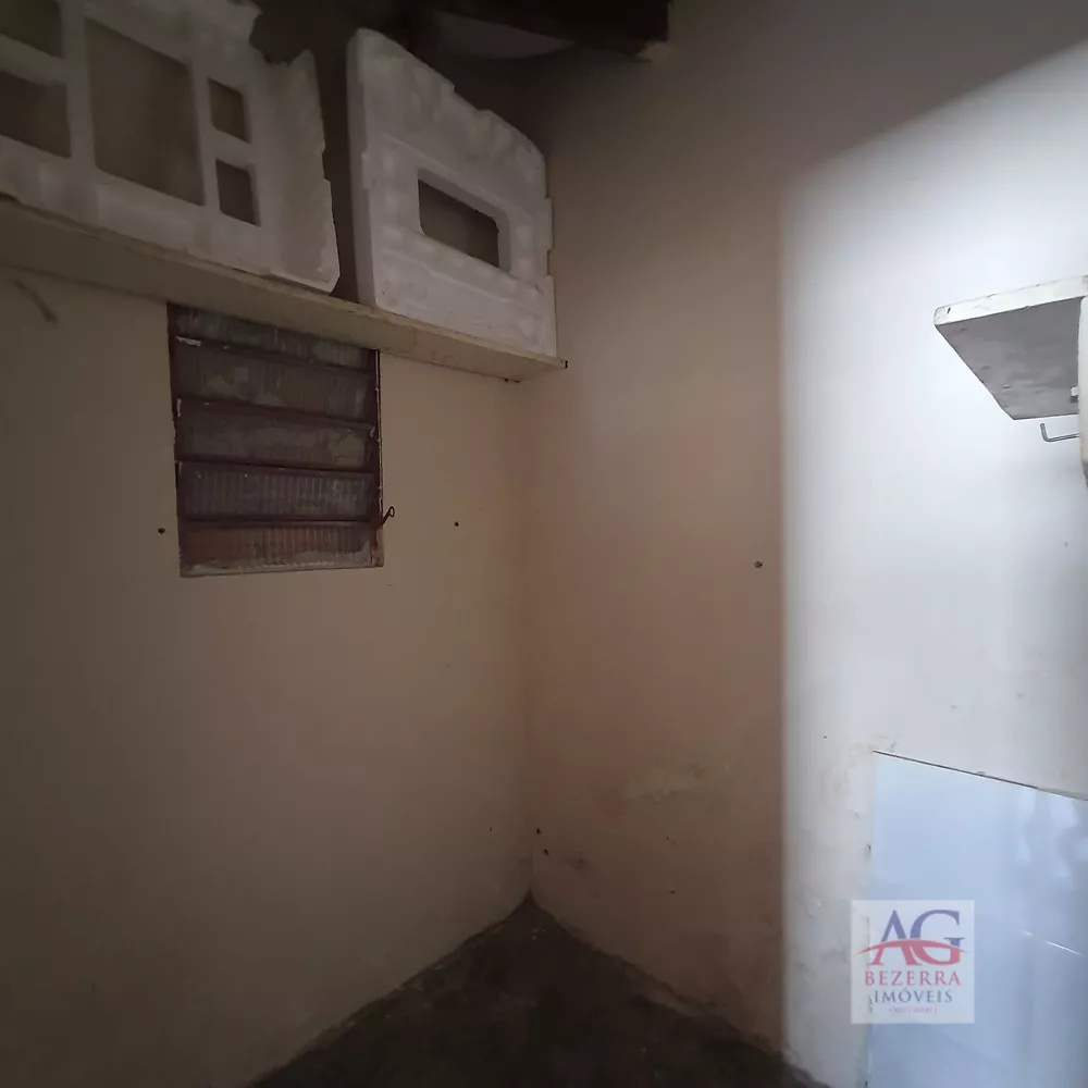 Casa, 2 quartos, 200 m² - Foto 9