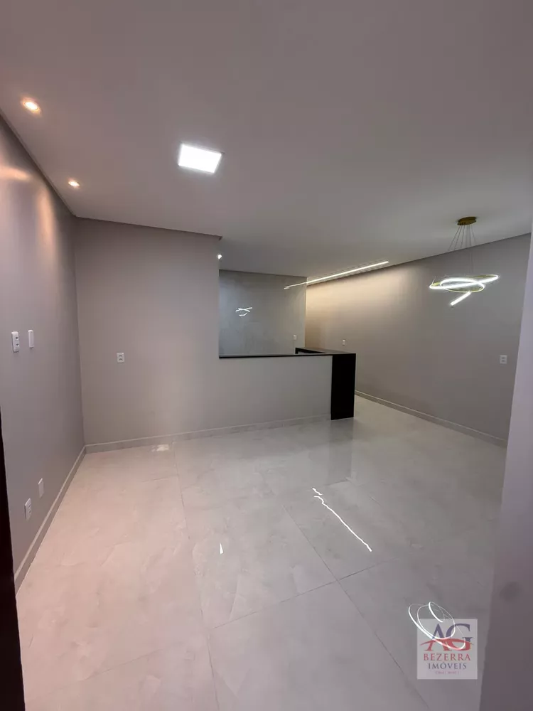 Casa, 3 quartos, 90 m² - Foto 1