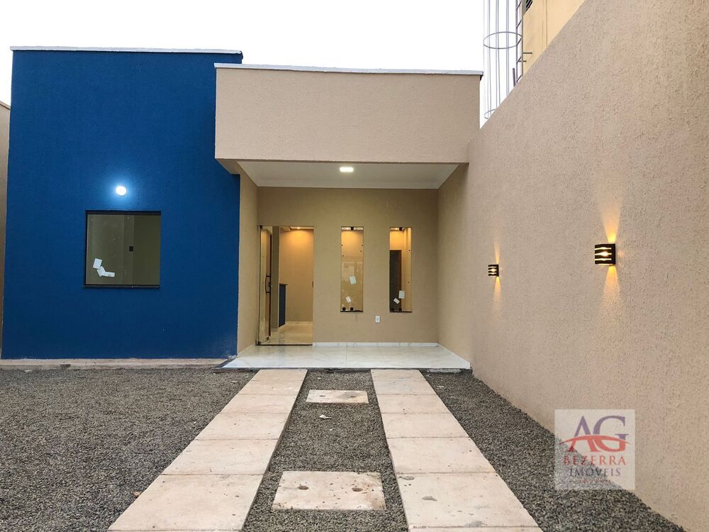 Casa à venda com 2 quartos, 88m² - Foto 1